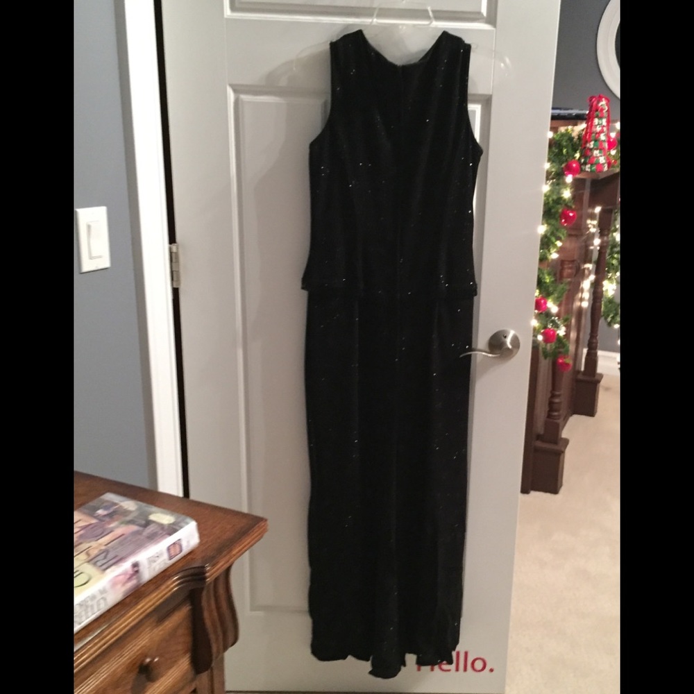 Black sparkle gown/Size 10/Scott McClintock